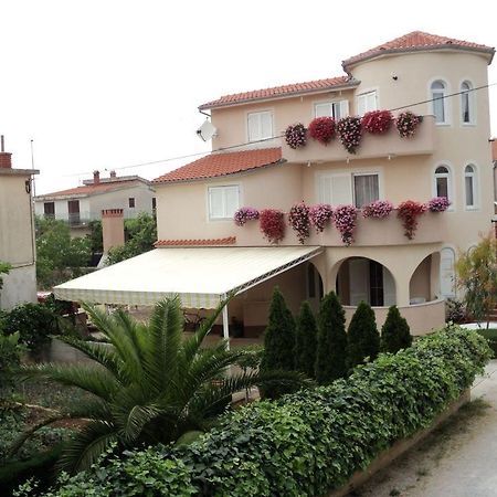 Apartments Sljuka Пироваць Екстер'єр фото